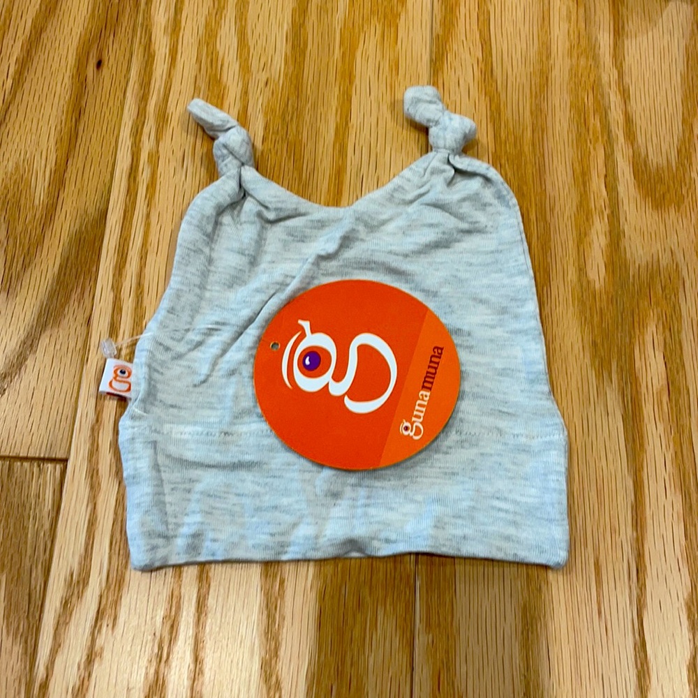 Gunamuna NEW newborn hat